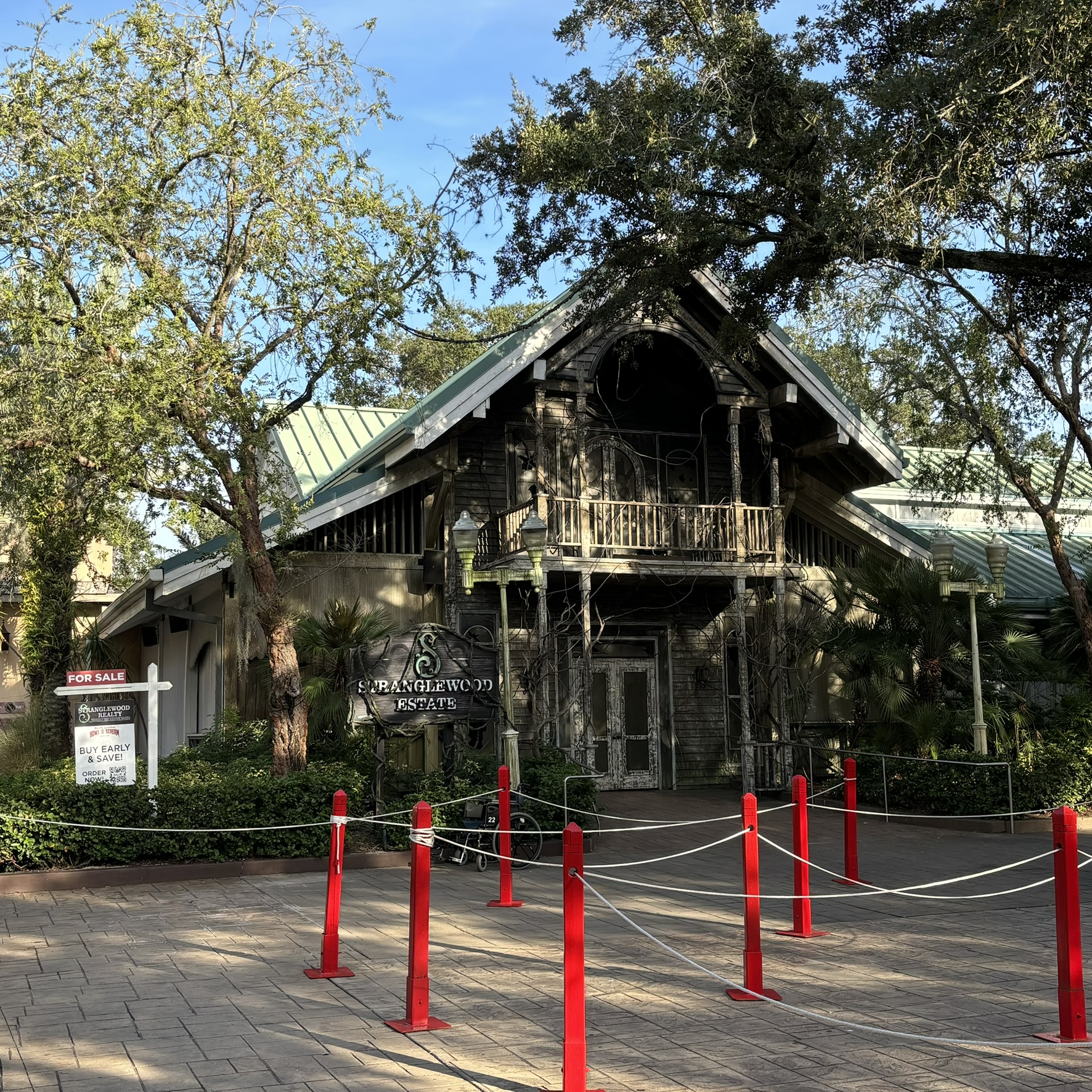 Howl-O-Scream 2023: A Spooky Good Time at Busch Gardens Tampa Bay